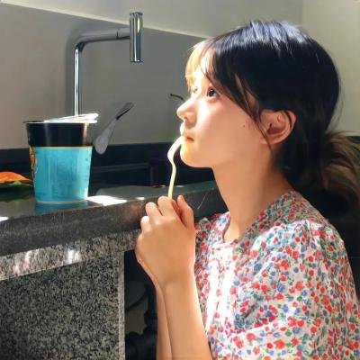 幽冥花开